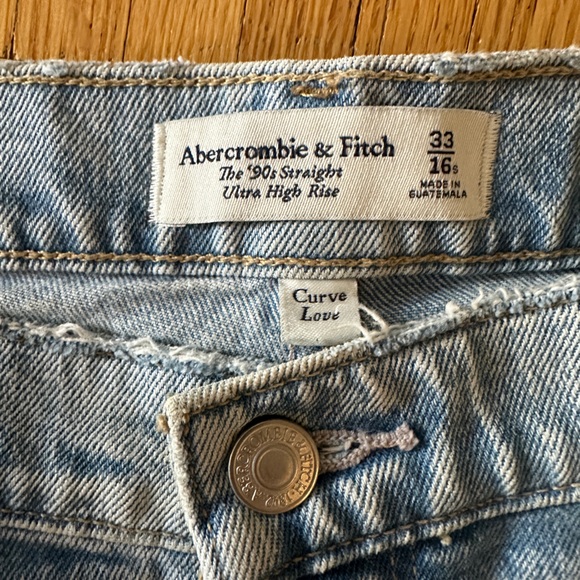 Abercrombie curve love jeans - Picture 2 of 2